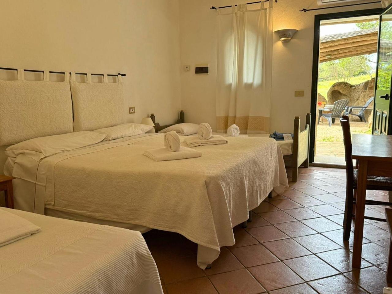 Lu Pastruccialeddu Hotel Arzachena Luaran gambar